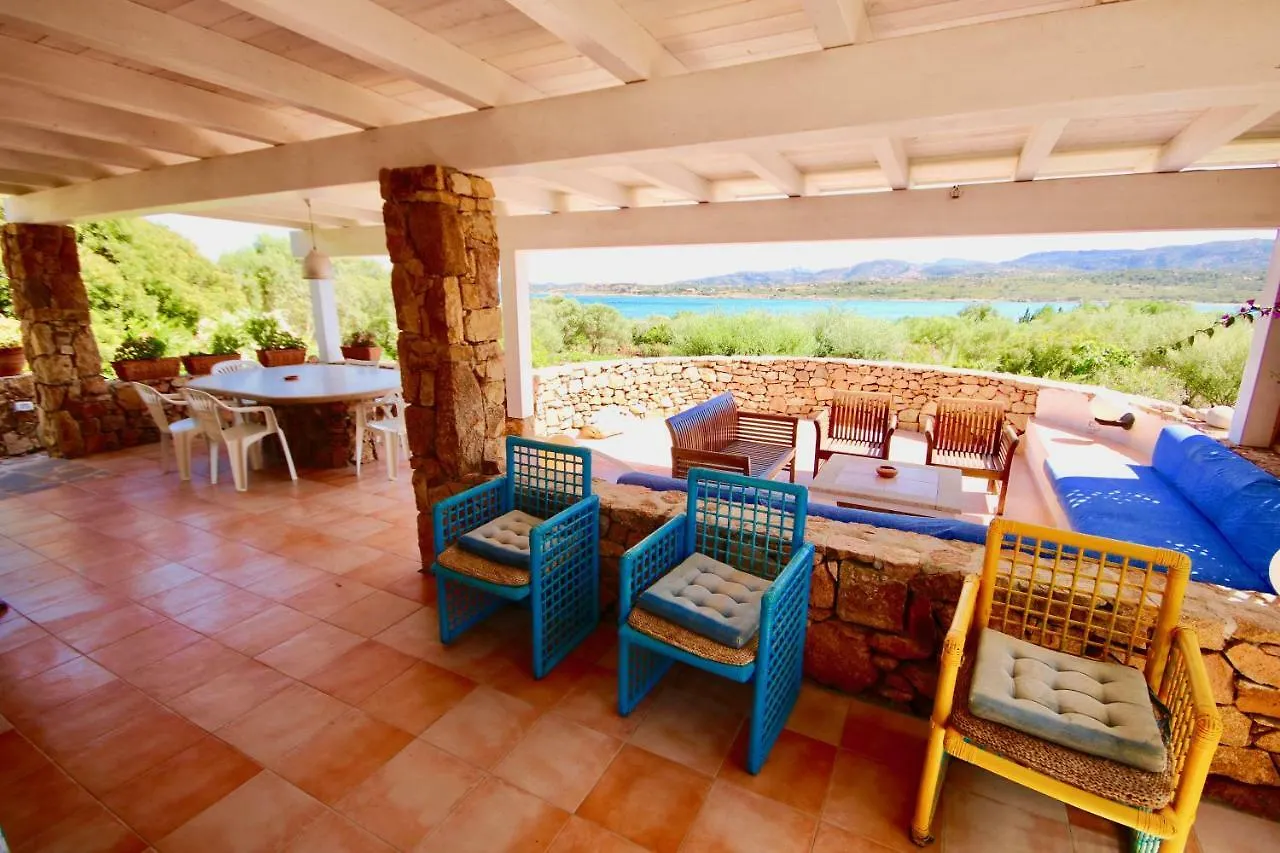 Villa Beatrice Porto Istana Italy