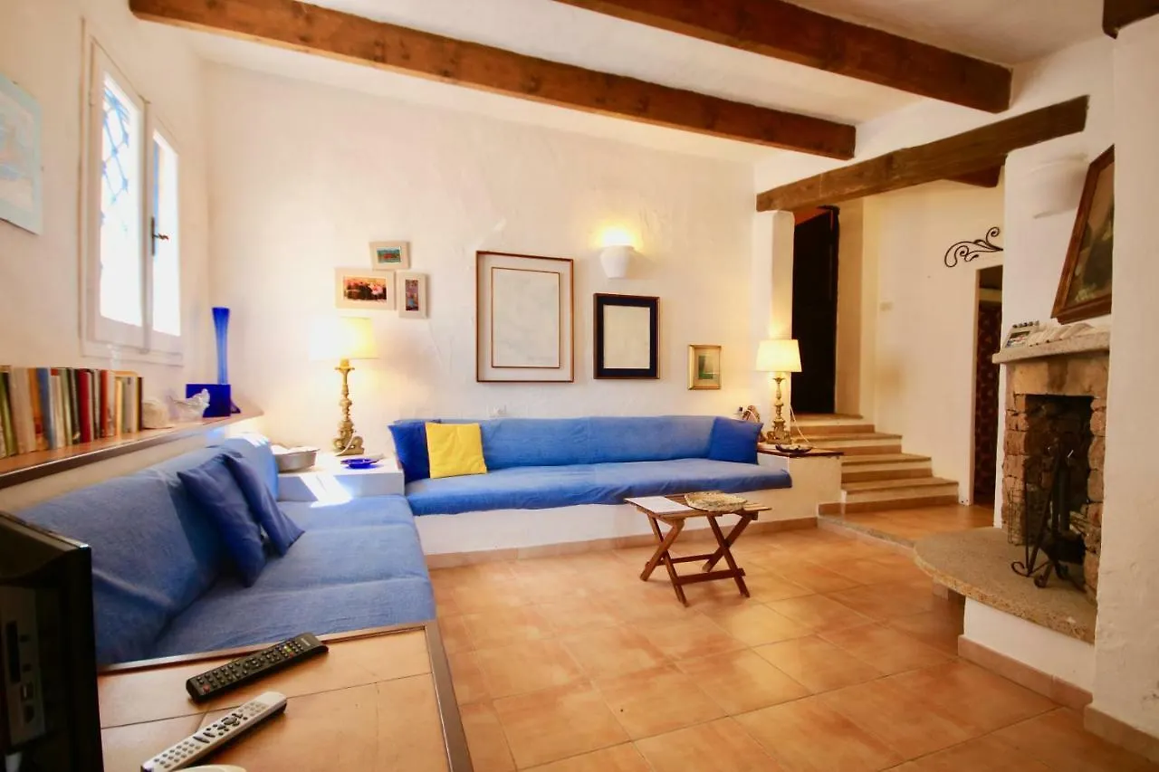 Villa Beatrice Porto Istana Italy